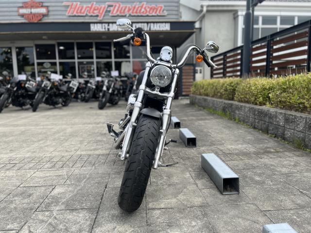XL1200CB