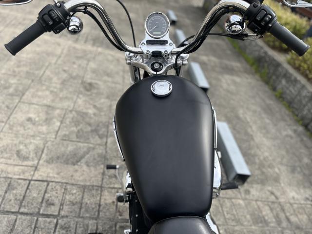 XL1200CB