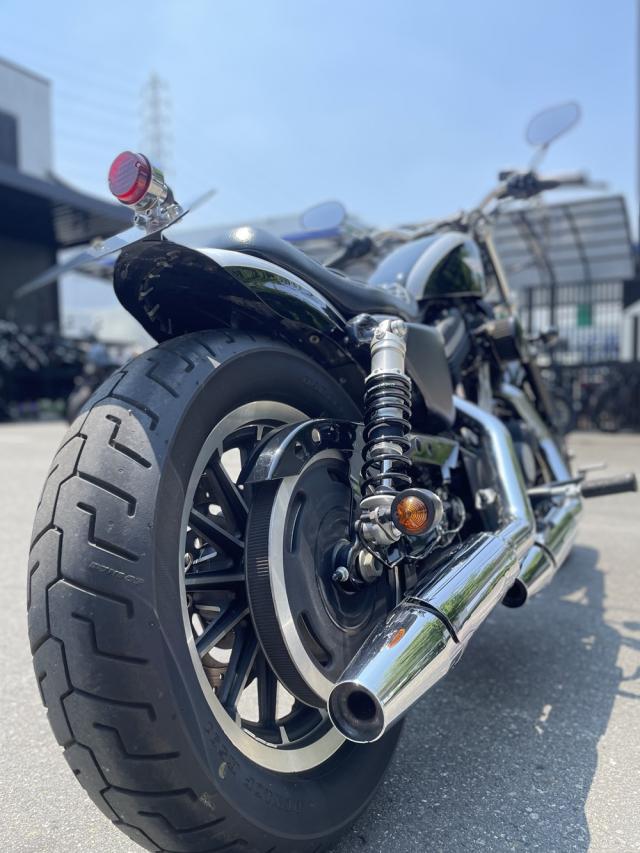 XL883R