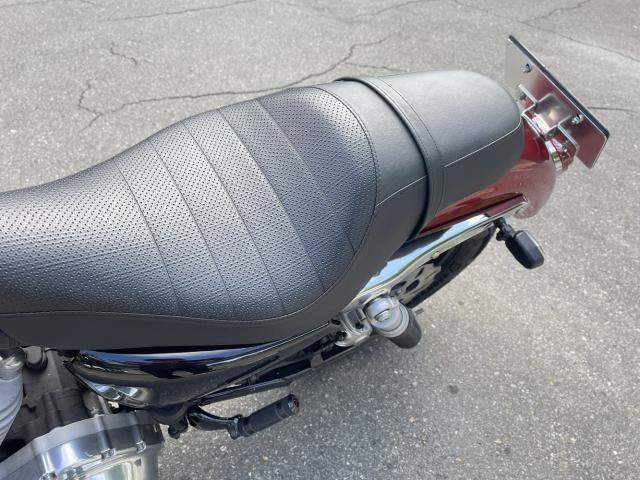 XL883