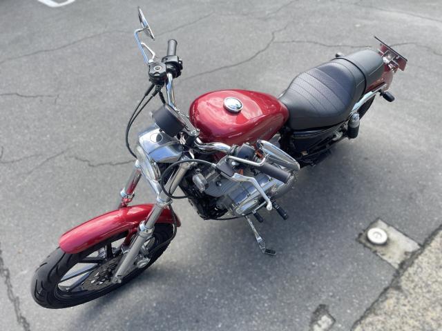 XL883