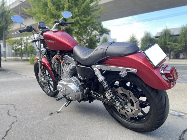 XL883