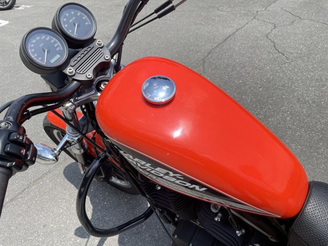 XL883R